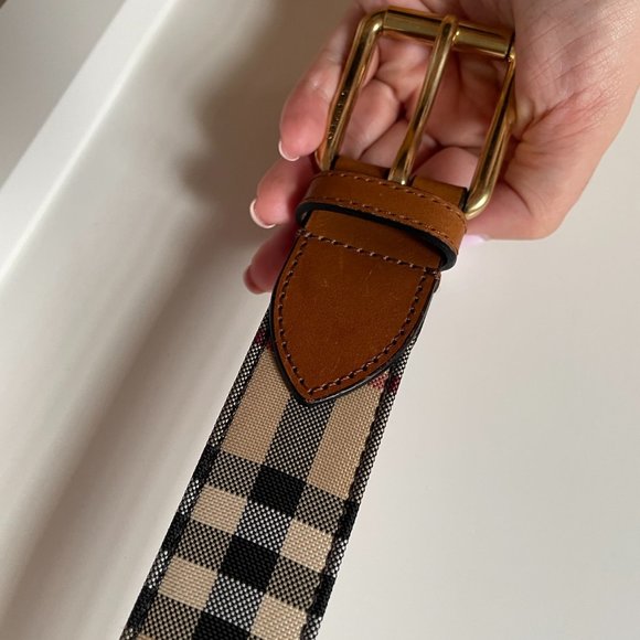 AUTHENTIC BURBERRY BELT - Picture 3 of 9
